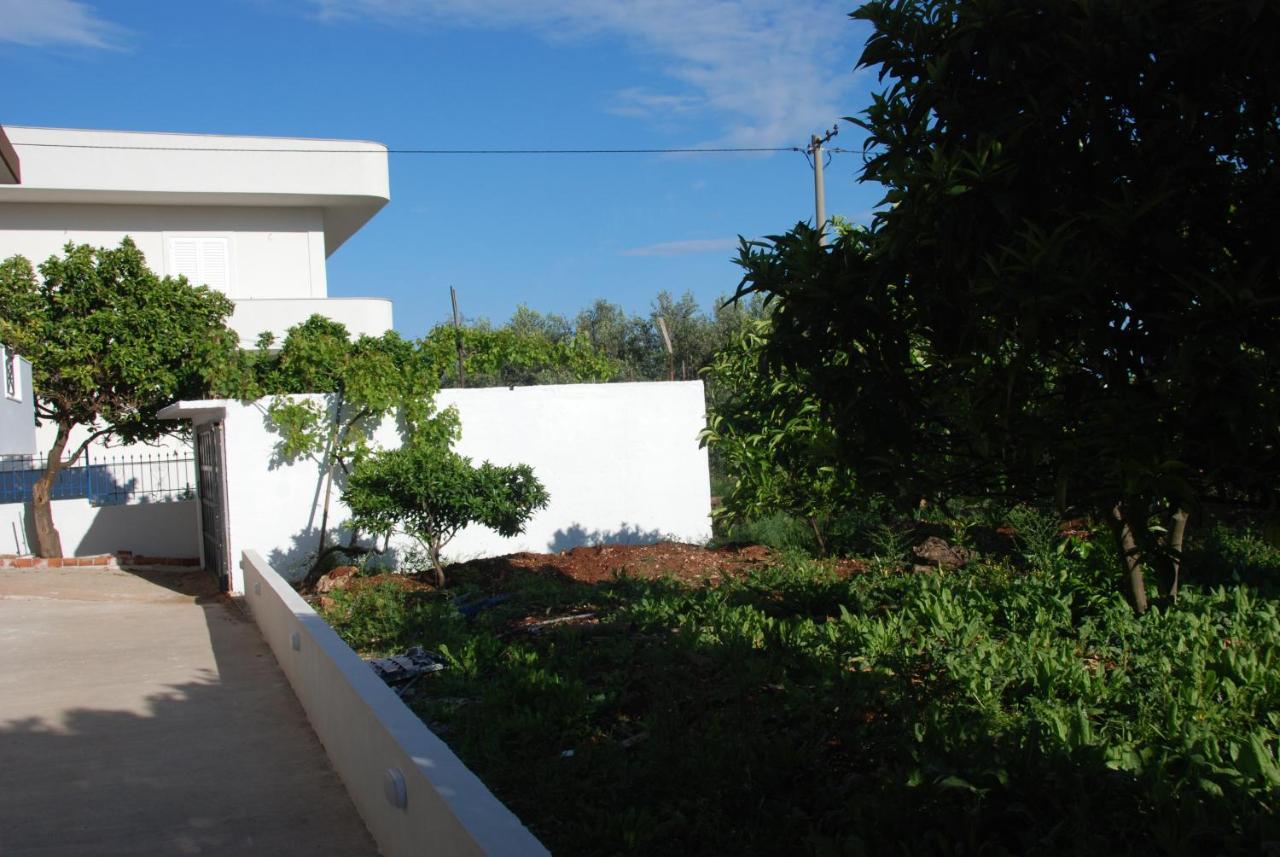 Iljo Apartments Ksamil Buitenkant foto